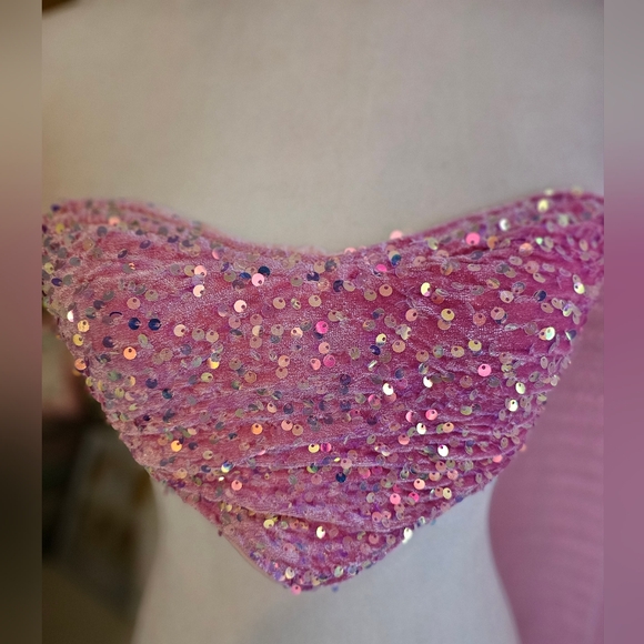 PINKY HEART CROP - Picture 13 of 16